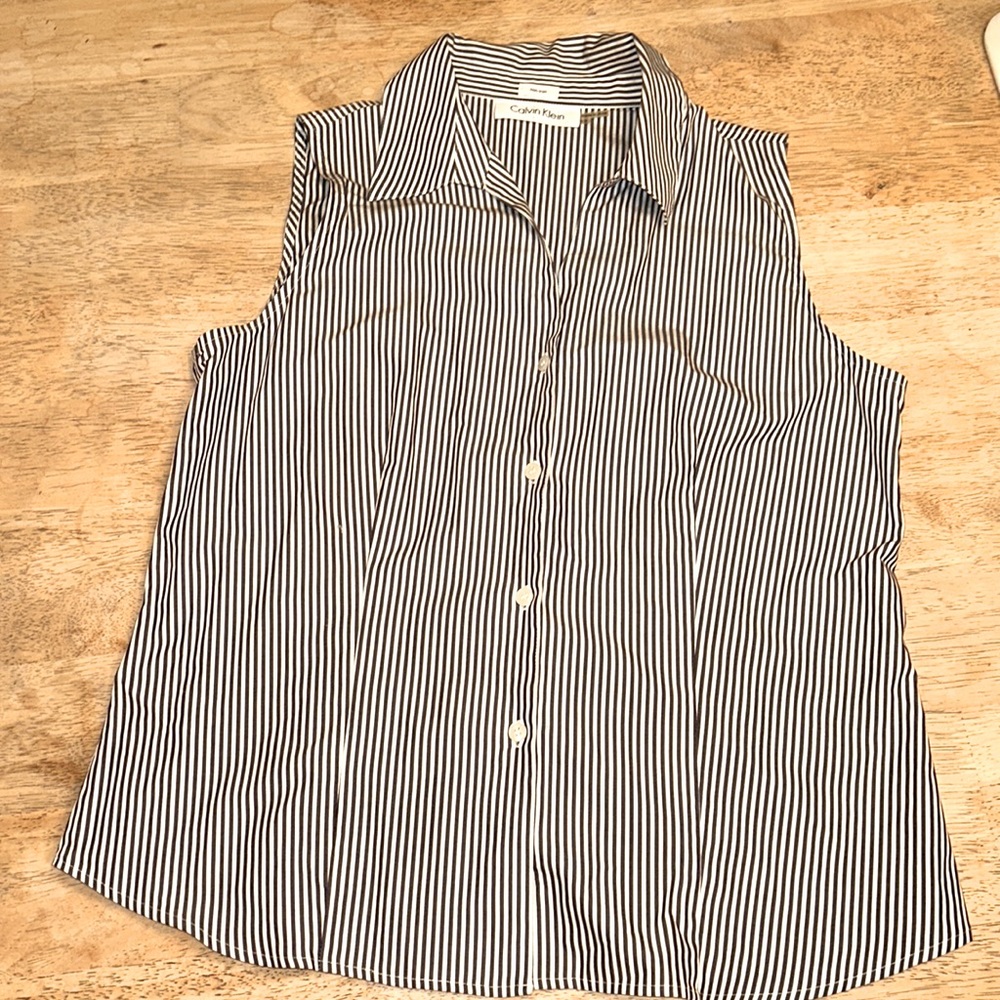 Calvin Klein non-iron sleeve-less button-down. Size 12